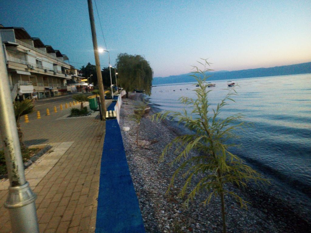 Lile Pestani Accommodation Εξωτερικό φωτογραφία